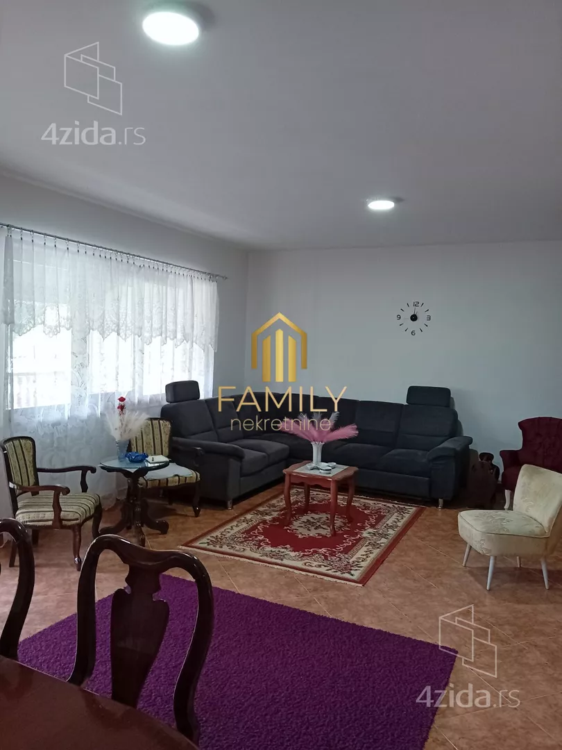 3-etažna kuća | 4zida
