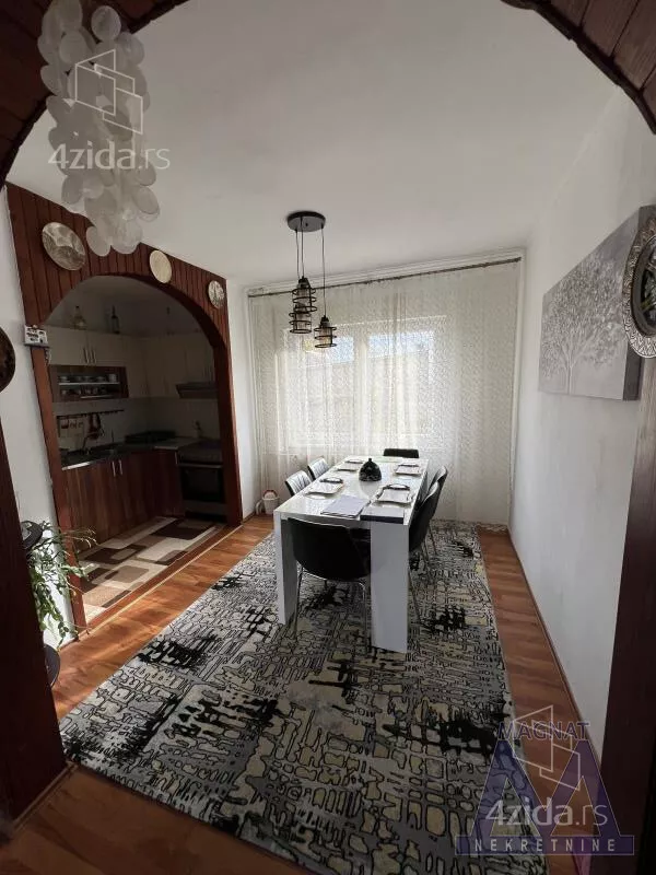 Kuća | 4zida