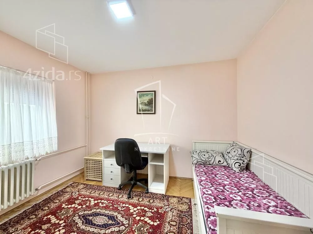 3-etažna kuća | 4zida