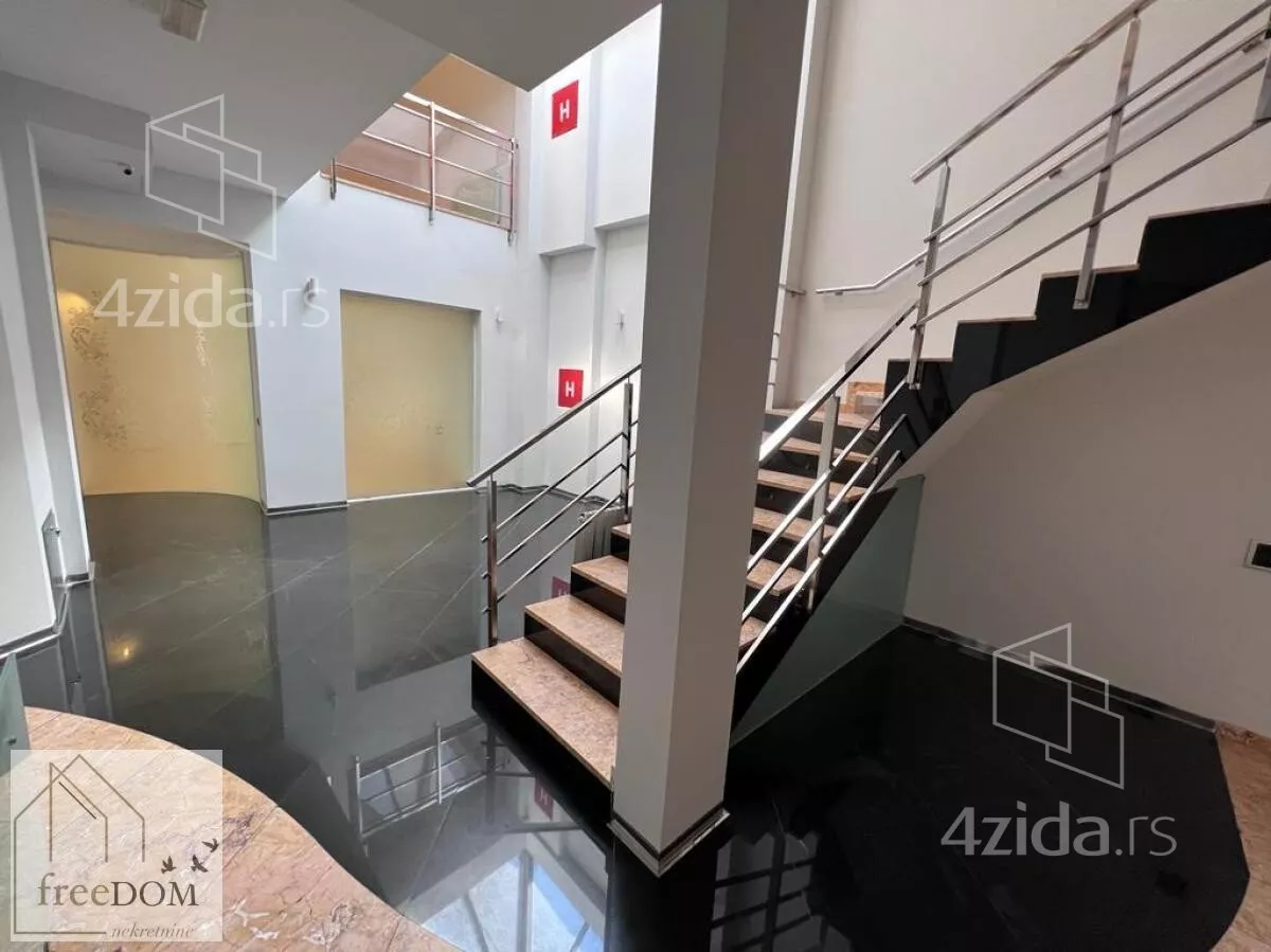 Poslovni prostor | 4zida