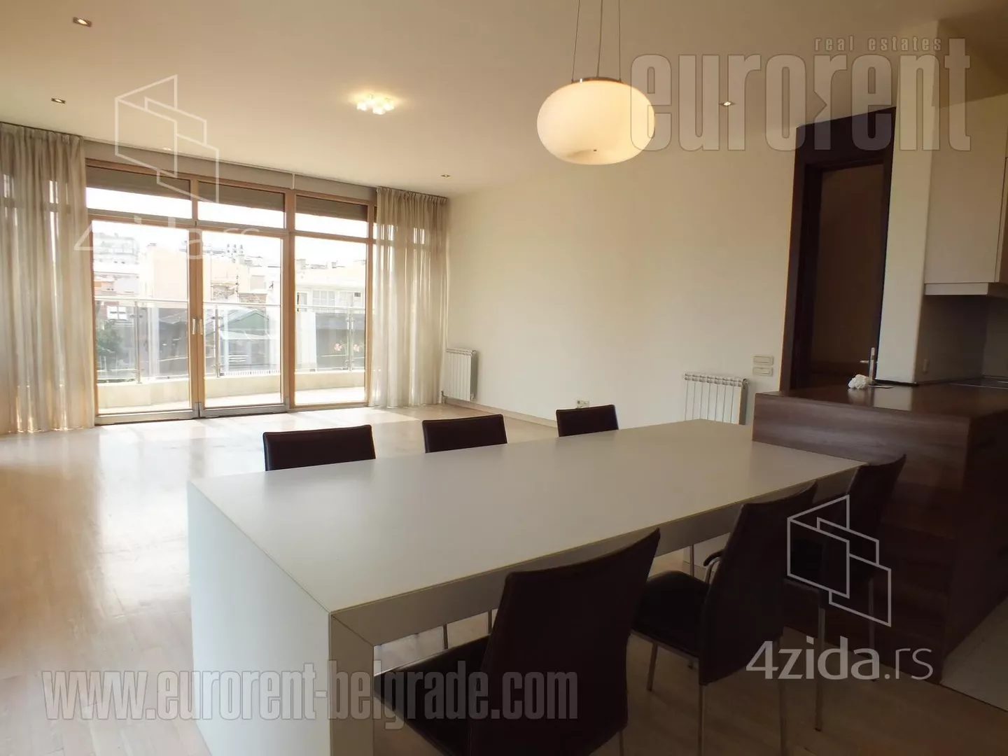 Šestosoban stan | 4zida