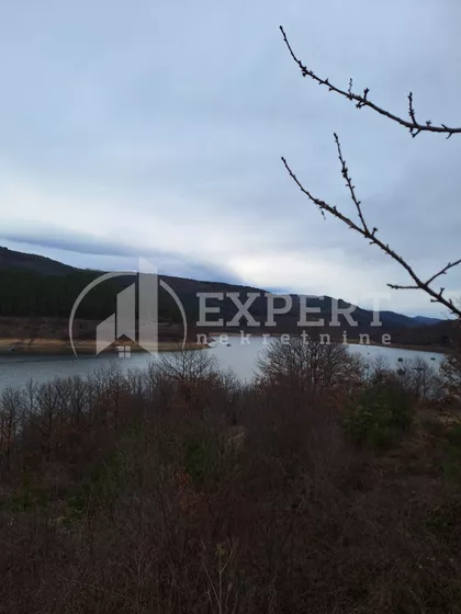 Zavojsko Jezero | 4zida.rs