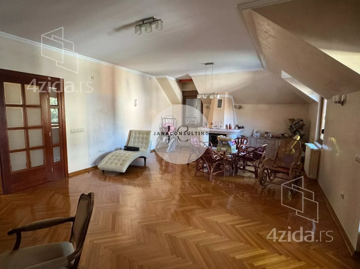 Kuća | 4zida