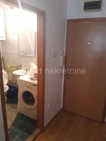 Konjarnik | 4zida.rs