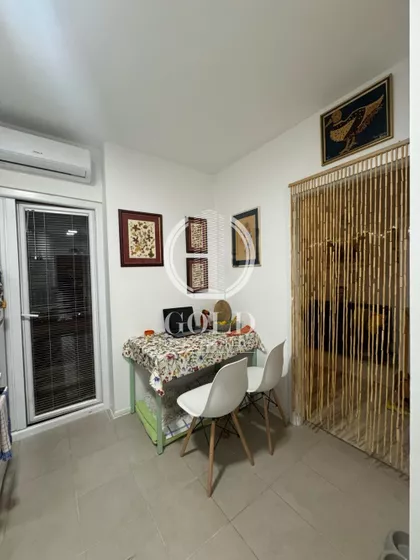 Pariske komune | 4zida.rs