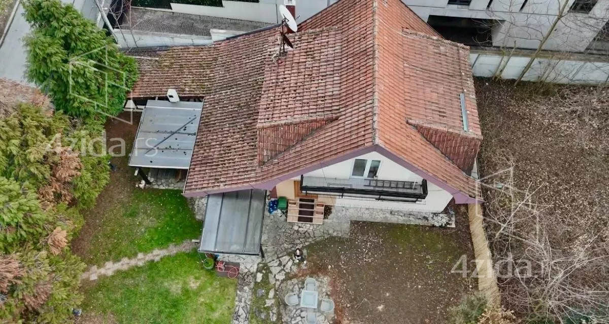 Kuća | 4zida