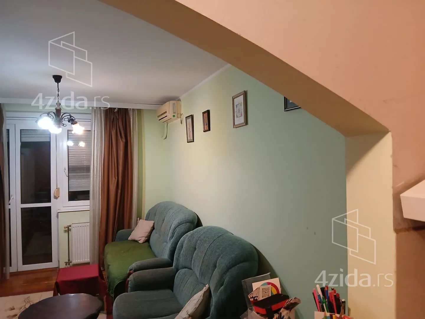 Dvoiposoban stan | 4zida