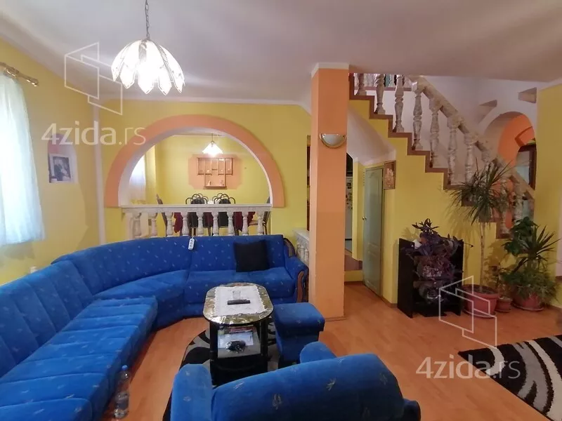 Kuća | 4zida