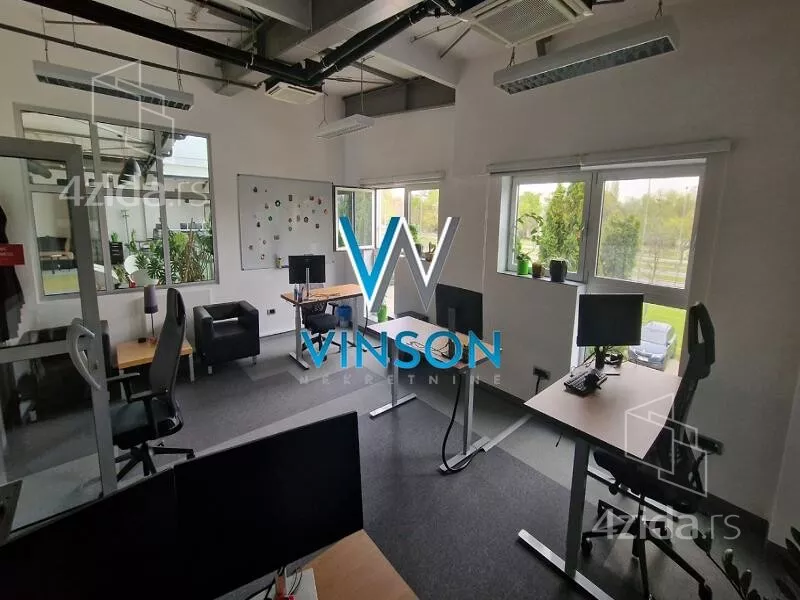 Poslovni prostor | 4zida