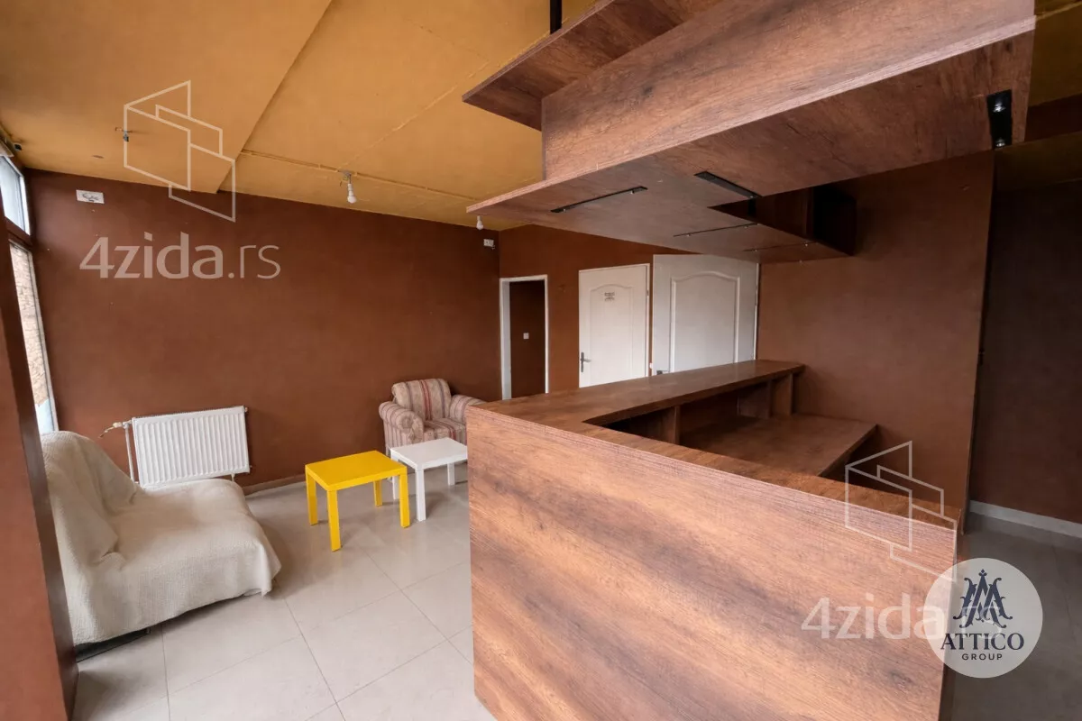 Poslovni prostor | 4zida