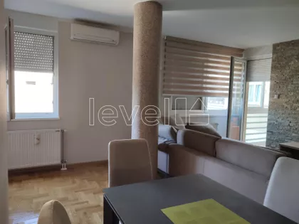 Socijalno | 4zida.rs