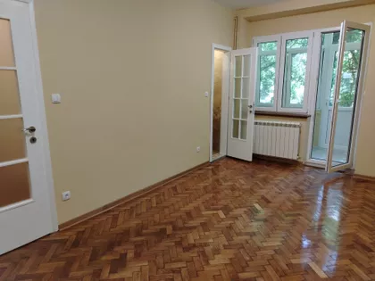 Cetinjska | 4zida.rs