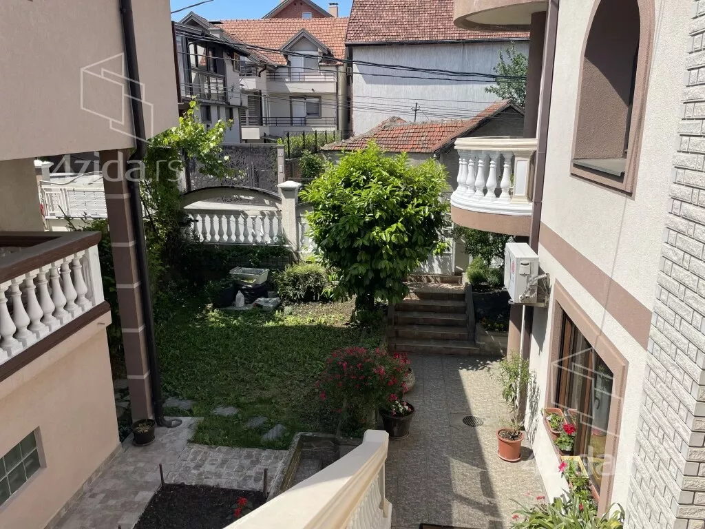 6-etažna kuća | 4zida