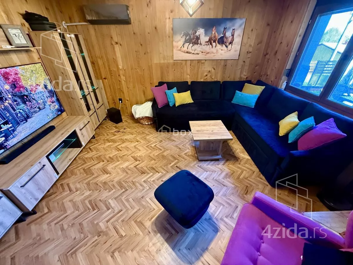 Kuća | 4zida
