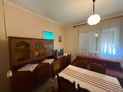 Glavna 150 | 4zida.rs