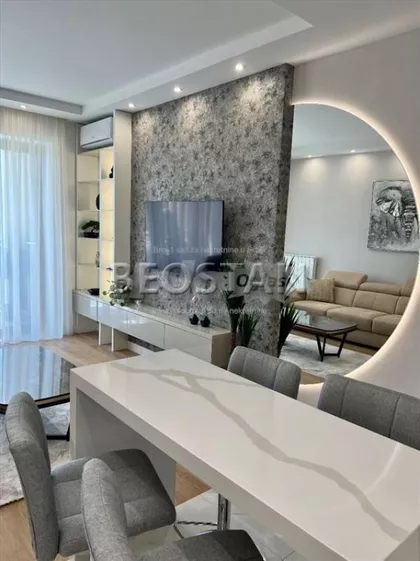 Bulevar Vudroa Vilsona | 4zida.rs