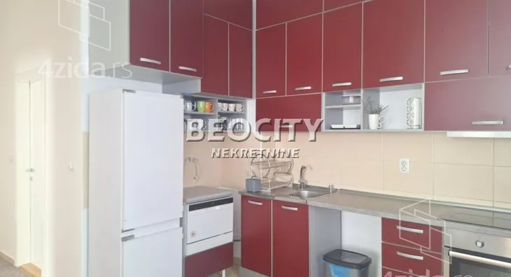 Četvoroiposoban stan | 4zida