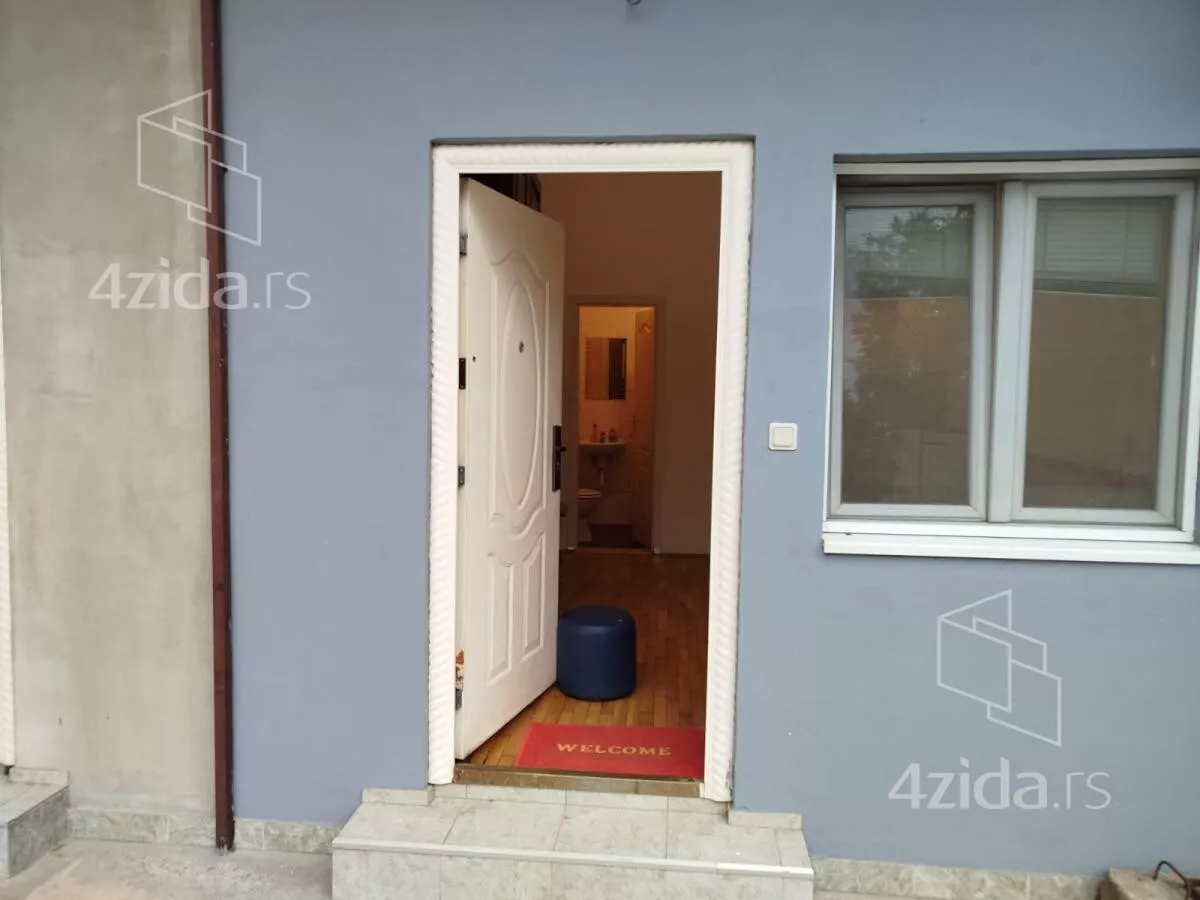 Garsonjera | 4zida