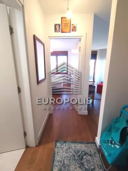 Marije Bursać | 4zida.rs
