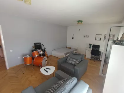 Letnjikovac | 4zida.rs