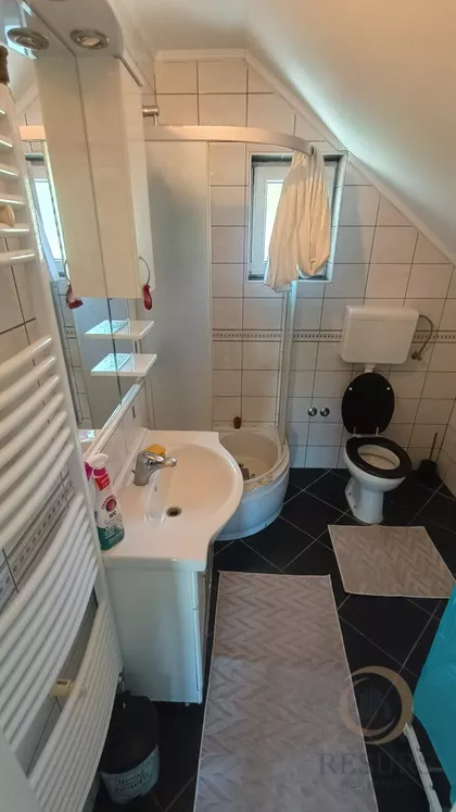 Sremska Kamenica | 4zida.rs