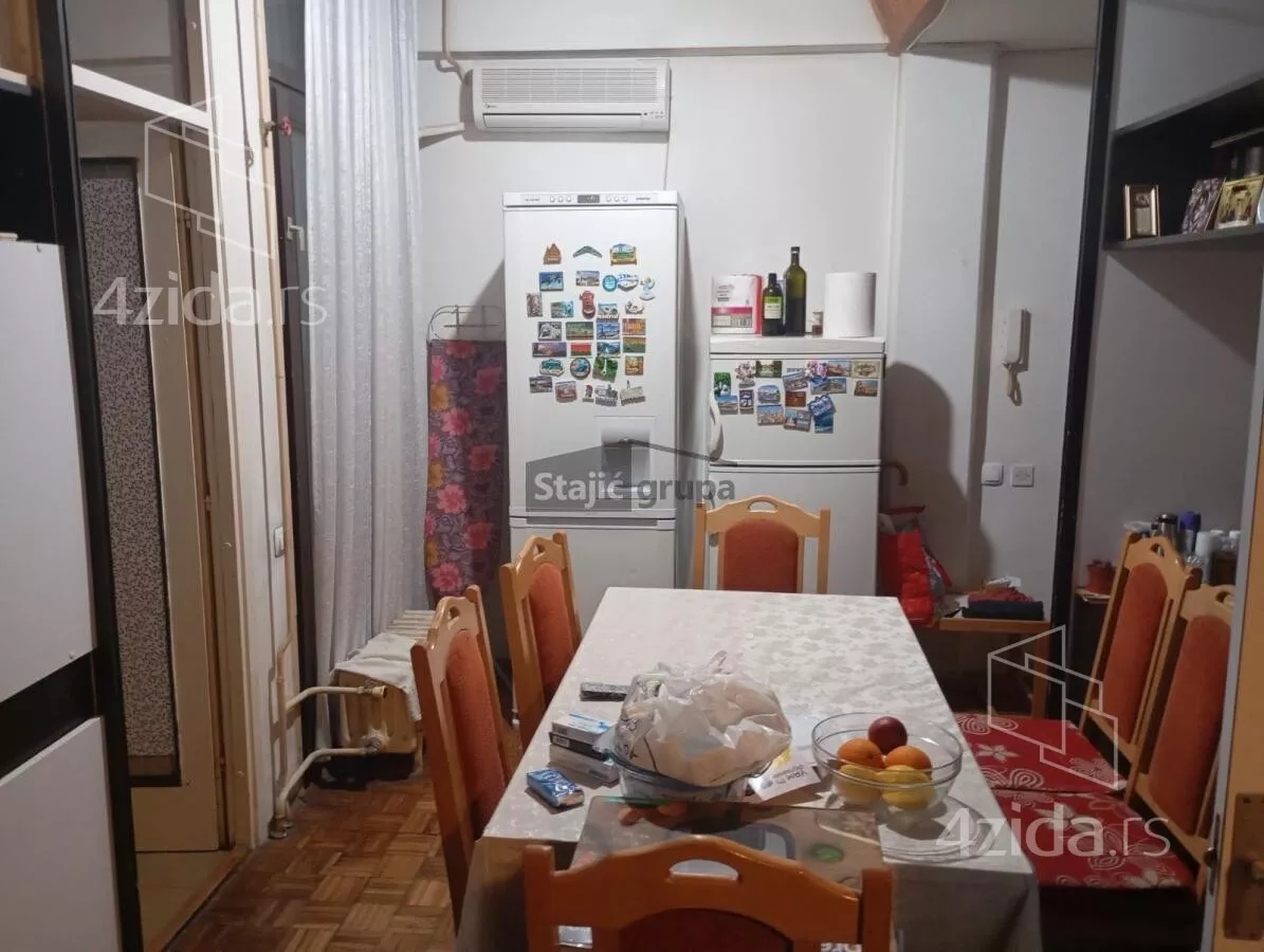 Troiposoban stan | 4zida