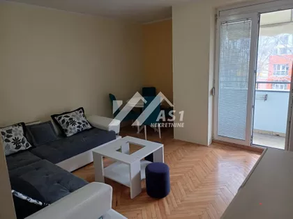 Kolo srpskih sestara | 4zida.rs