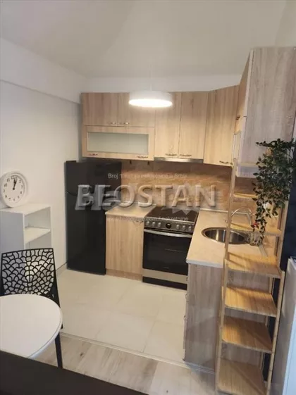 Pregrevica | 4zida.rs