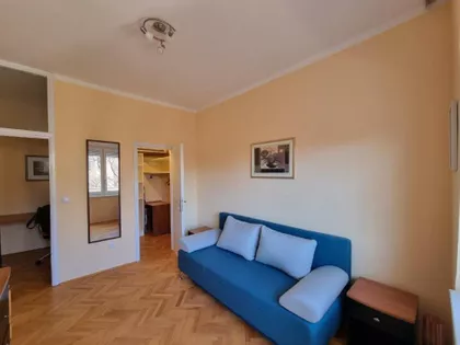 Cetinjska | 4zida.rs