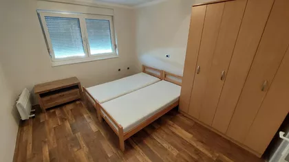 Praška | 4zida.rs