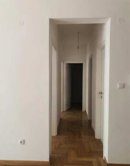 Vukov Spomenik | 4zida.rs