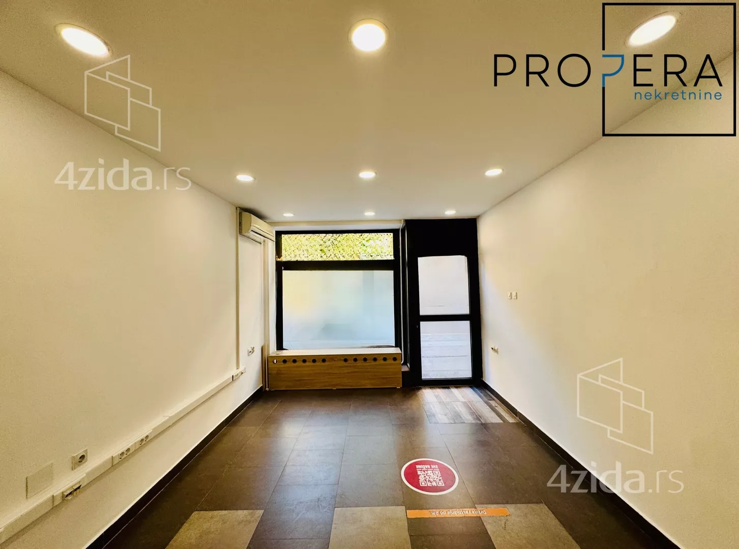 Poslovni prostor | 4zida