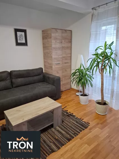 Nemanjina | 4zida.rs