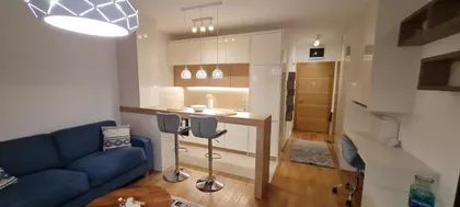 Tadije Sondermajera | 4zida.rs