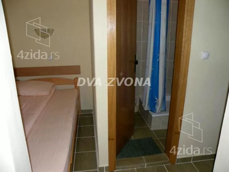 Ugostiteljski objekat | 4zida