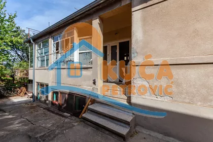 Slovenska | 4zida.rs