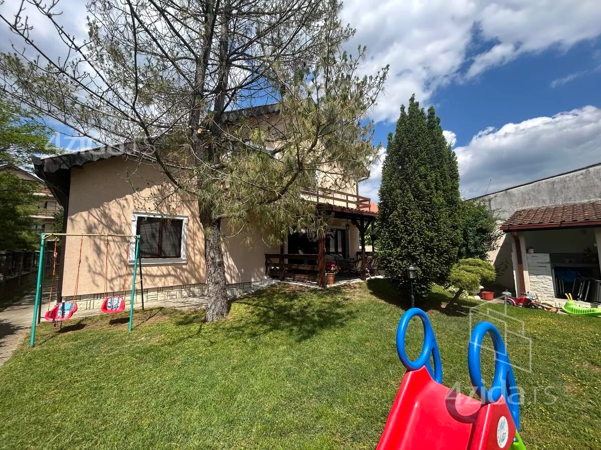 3-etažna kuća | 4zida