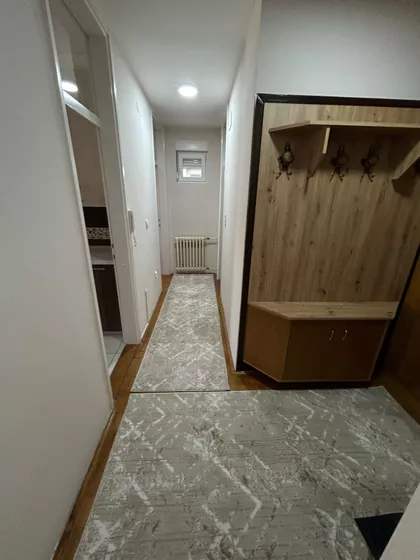 Cara Lazara 70 | 4zida.rs