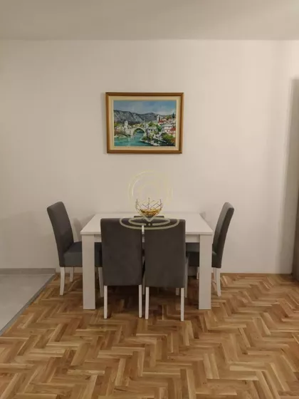 Podbara | 4zida.rs