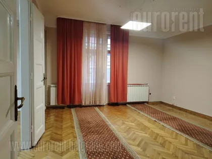 HILANDARSKA OKOLINA | 4zida.rs