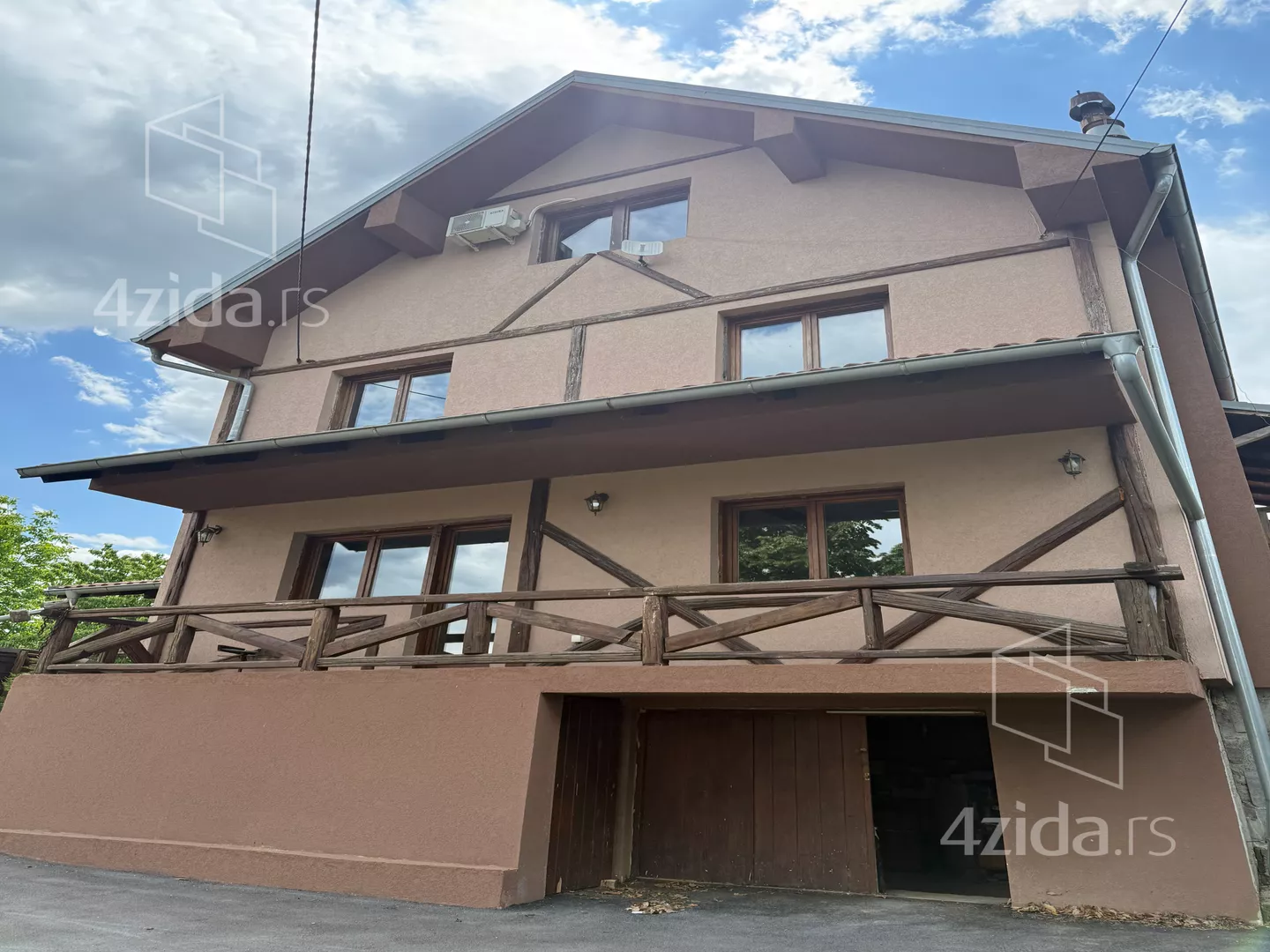 4-etažna kuća | 4zida