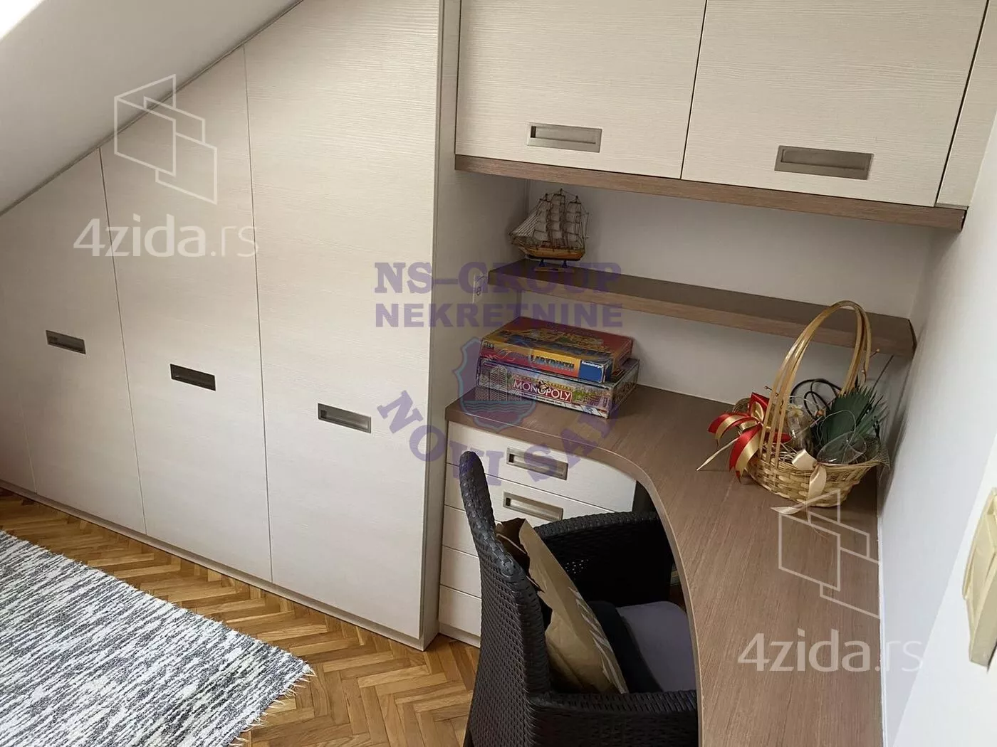 Dvoiposoban stan | 4zida