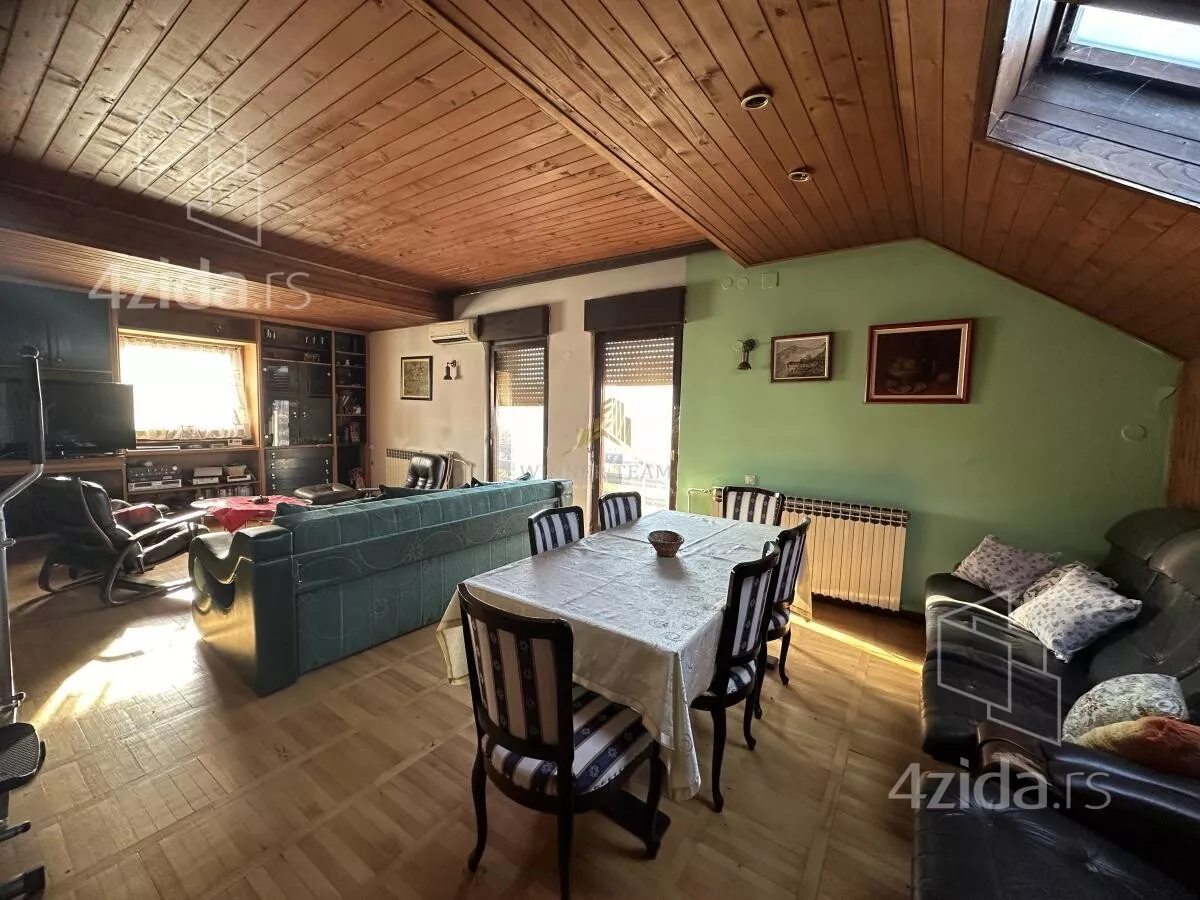 Kuća | 4zida
