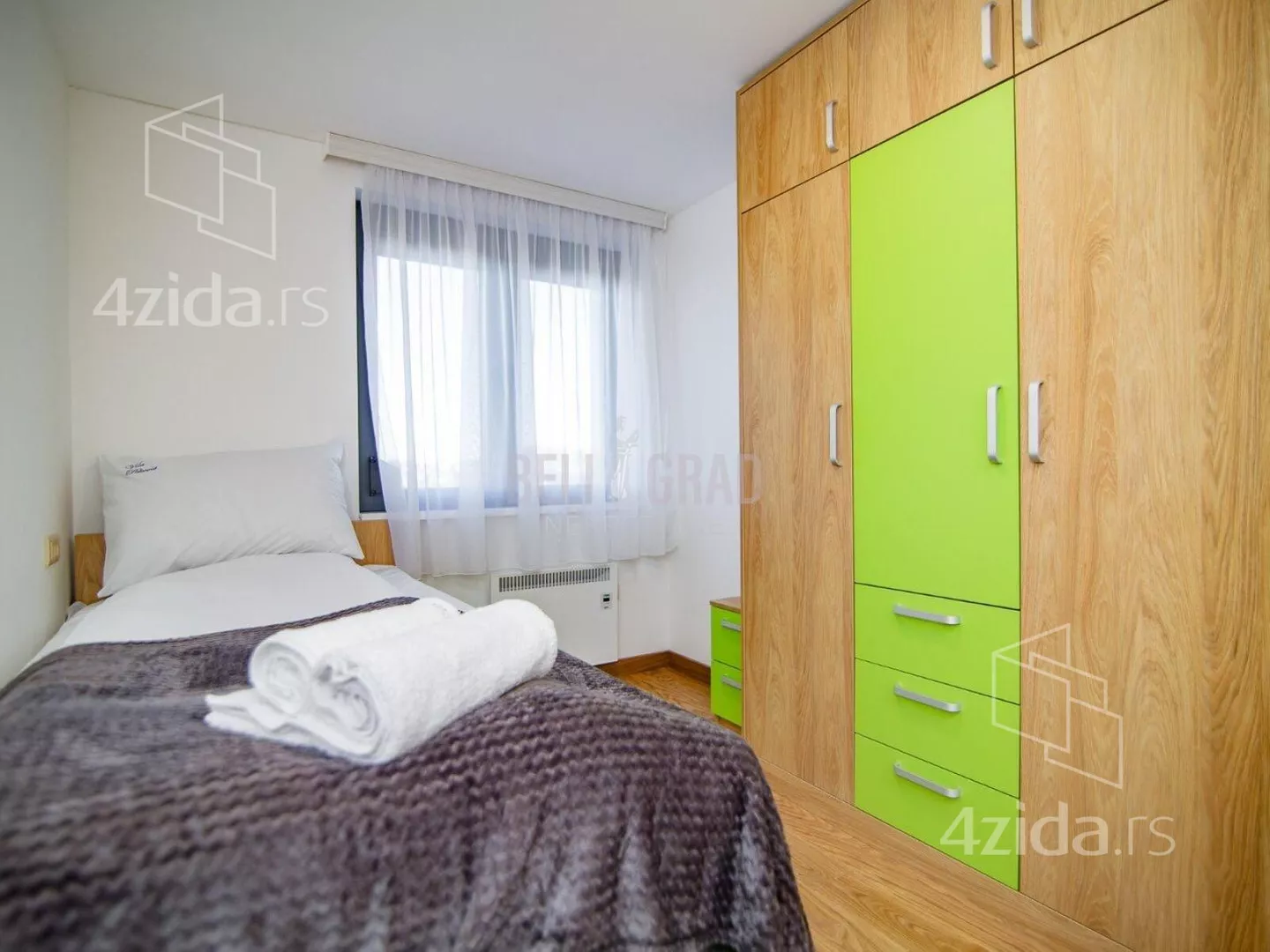 Četvorosoban stan | 4zida