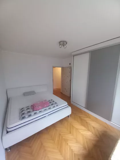 Hilandarska 21 | 4zida.rs