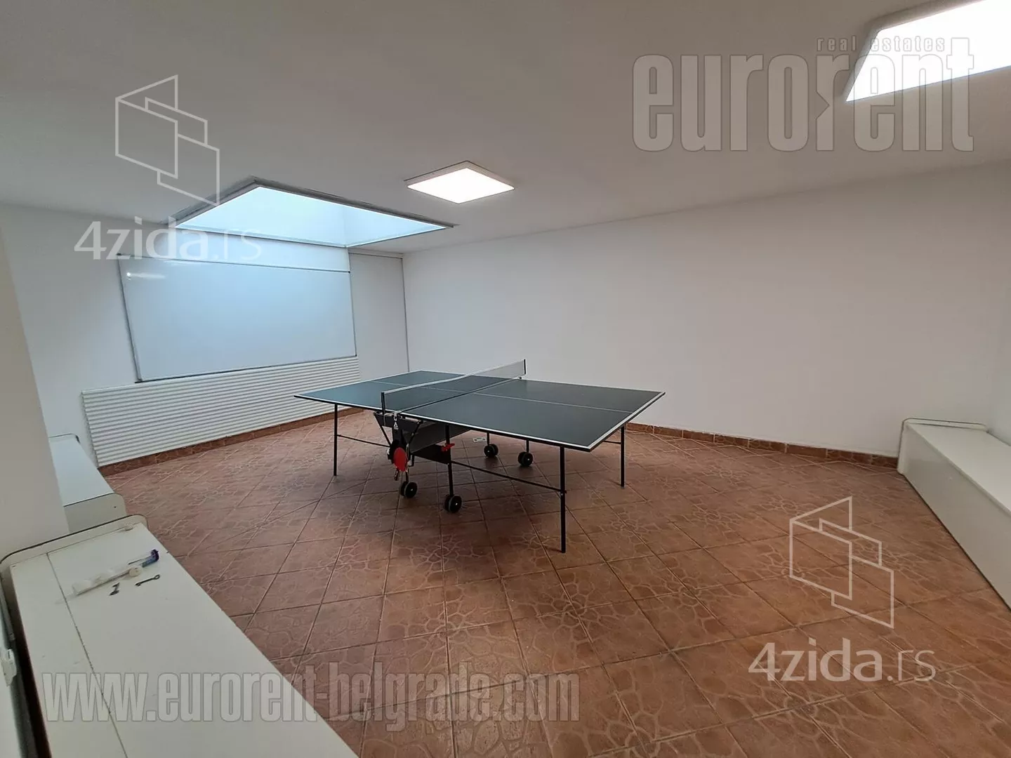 Kancelarija | 4zida