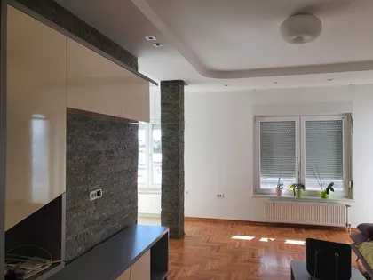 Banatić | 4zida.rs