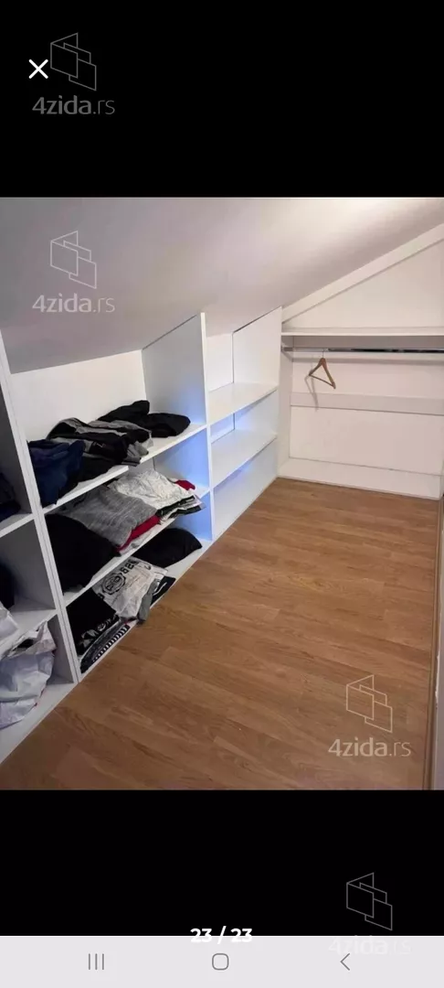 Troiposoban stan | 4zida