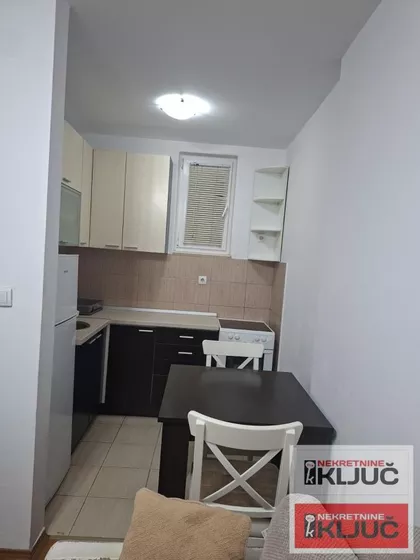 Adamovićevo Naselje | 4zida.rs