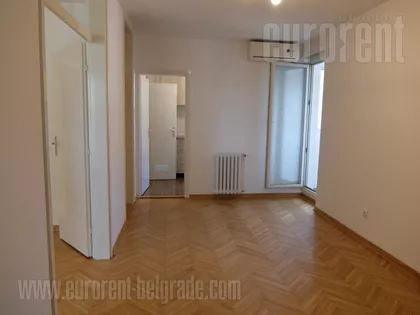 BEŽANIJSKA KOSA 2 | 4zida.rs